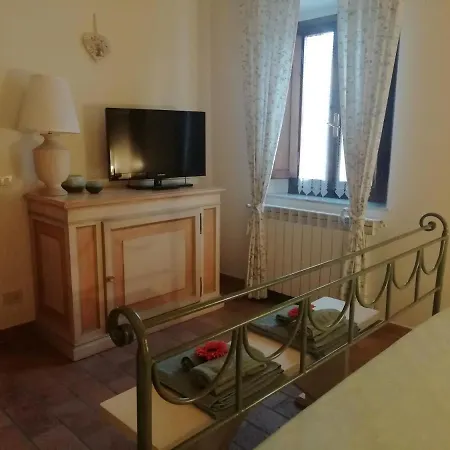 Podere Chiocciola Apartment Poggibonsi